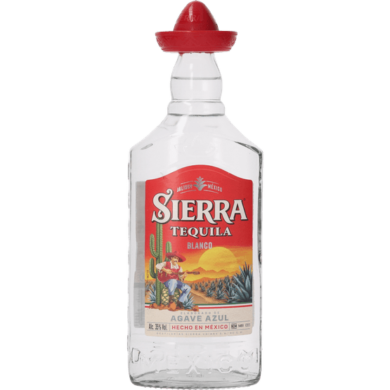 Foto van Sierra Tequila blanco op witte achtergrond