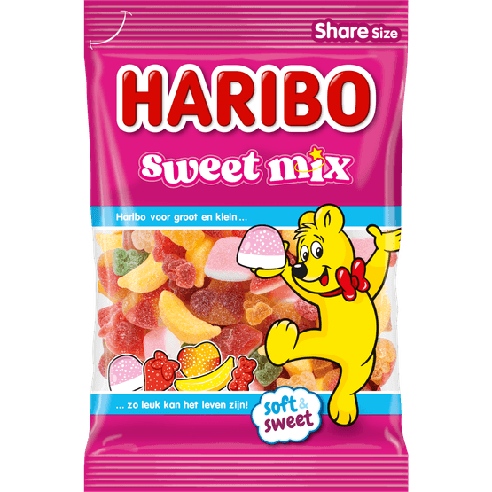 Foto van Haribo Sweet mix snoep op witte achtergrond