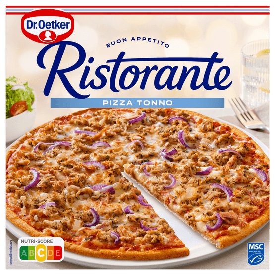 Foto van Dr. Oetker Ristorante pizza tonno op witte achtergrond