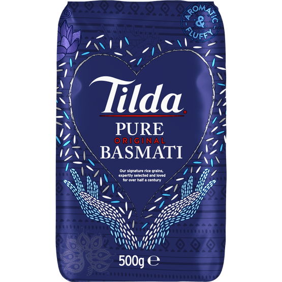 Foto van Tilda Rijst basmati pure op witte achtergrond