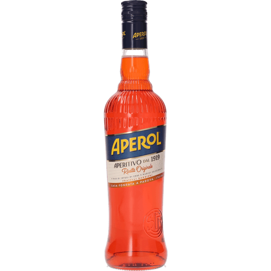 Foto van Aperol Aperitief op witte achtergrond