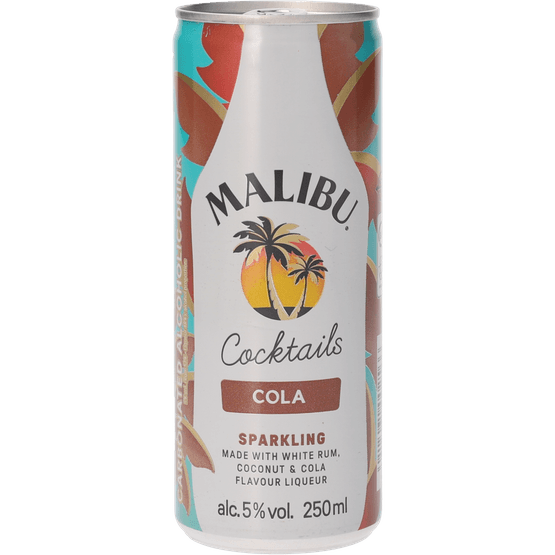 Foto van Malibu Cola op witte achtergrond