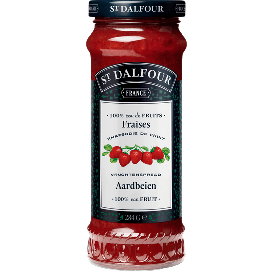 Foto van St. Dalfour Vruchtenspread aardbei op witte achtergrond