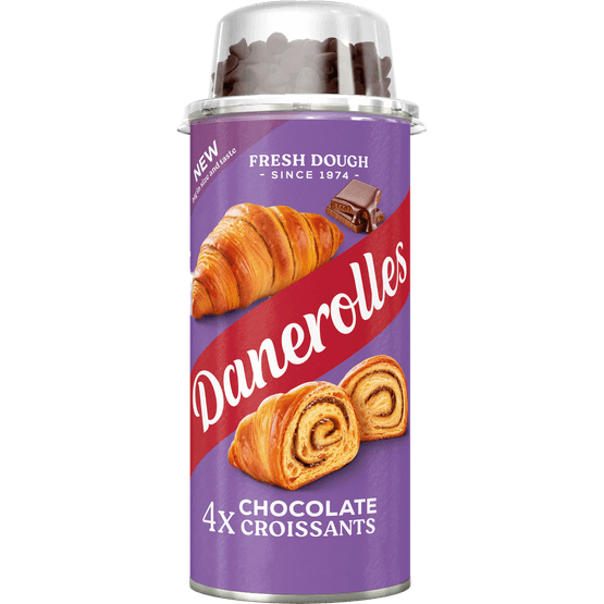 Foto van Danerolles Croissant chocolate op witte achtergrond