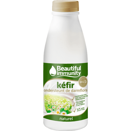 Foto van Kefir naturel op witte achtergrond