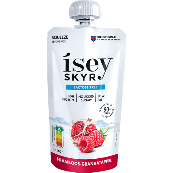 Foto van Isey skyr Framboos granaatappel op witte achtergrond
