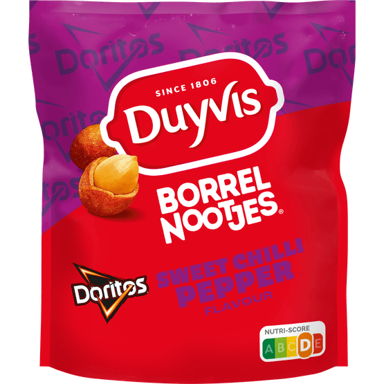 Foto van Duyvis Borrelnootjes doritos sweet chilli pepper op witte achtergrond