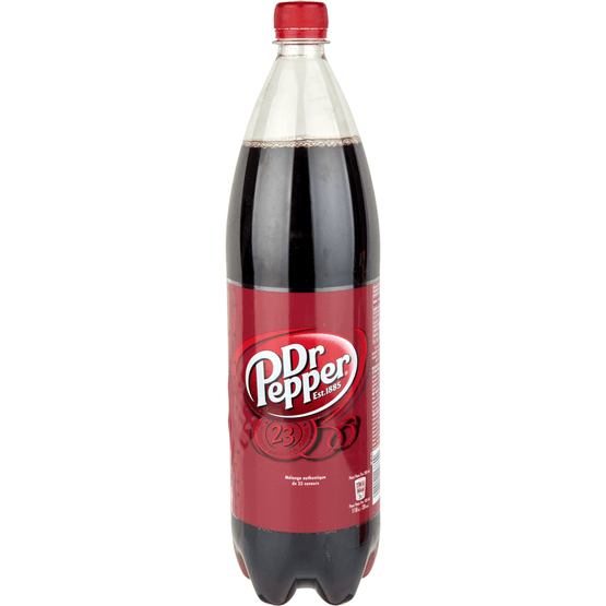 Foto van Dr Pepper Regular op witte achtergrond