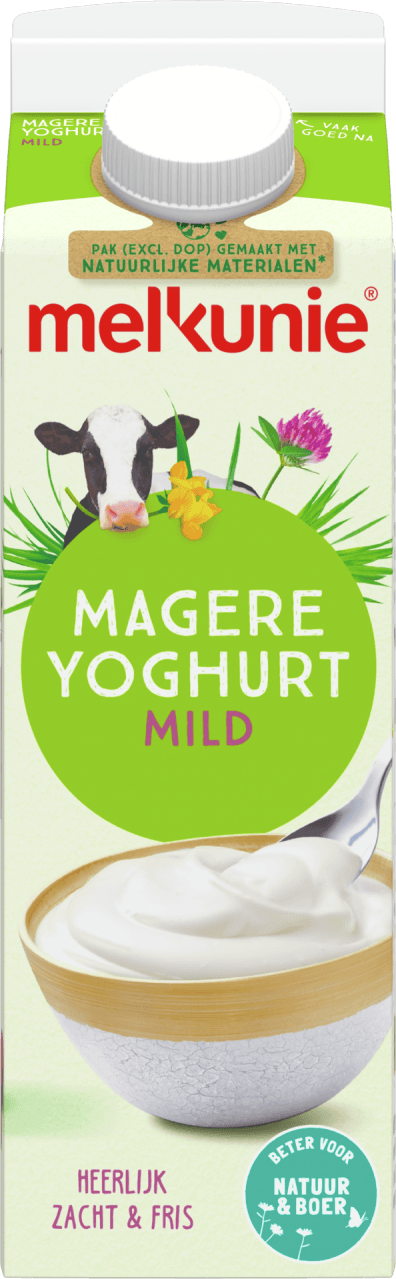 Foto van Melkunie Magere yoghurt mild op witte achtergrond