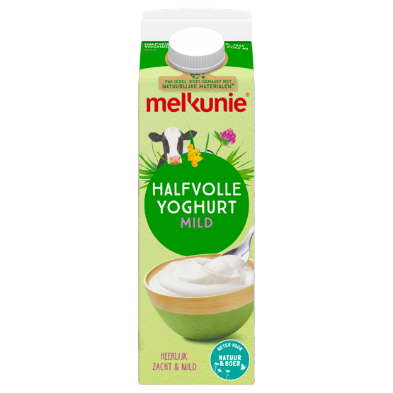 Foto van Melkunie Halfvolle yoghurt mild op witte achtergrond