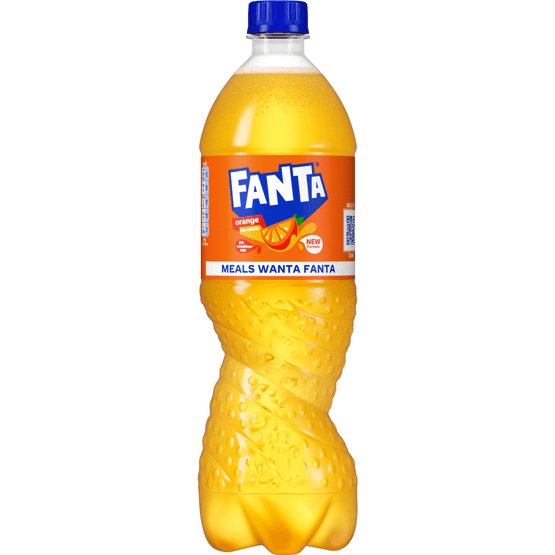 Foto van Fanta Orange op witte achtergrond