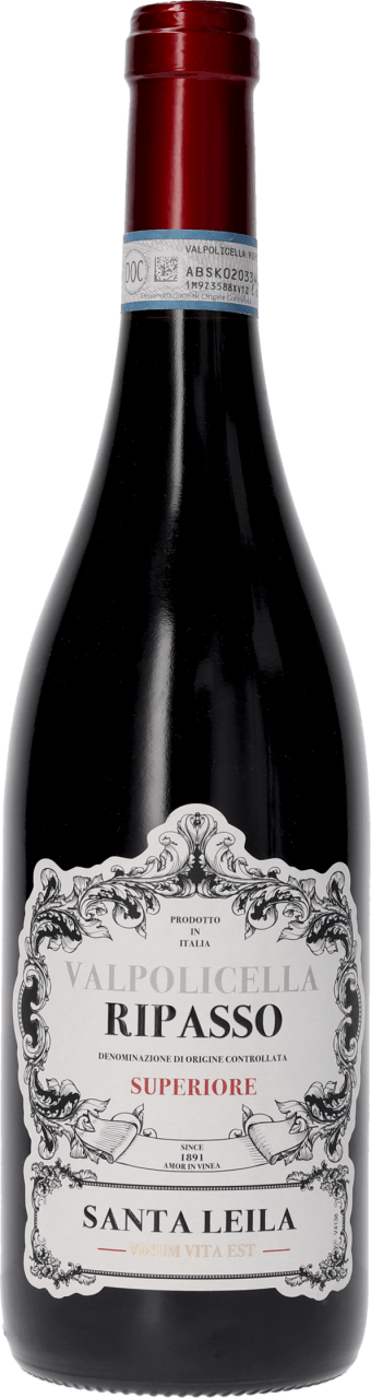 Foto van Santa Leila Valpolicella ripasso superiore op witte achtergrond