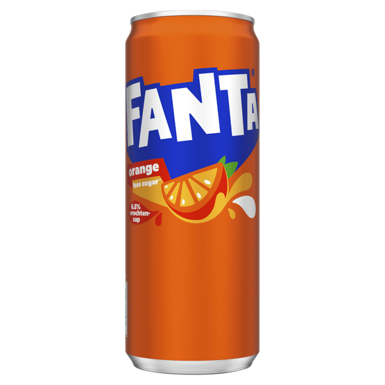 Foto van Fanta Orange op witte achtergrond