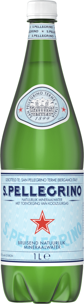 Foto van San Pellegrino bruisend mineraalwater op witte achtergrond