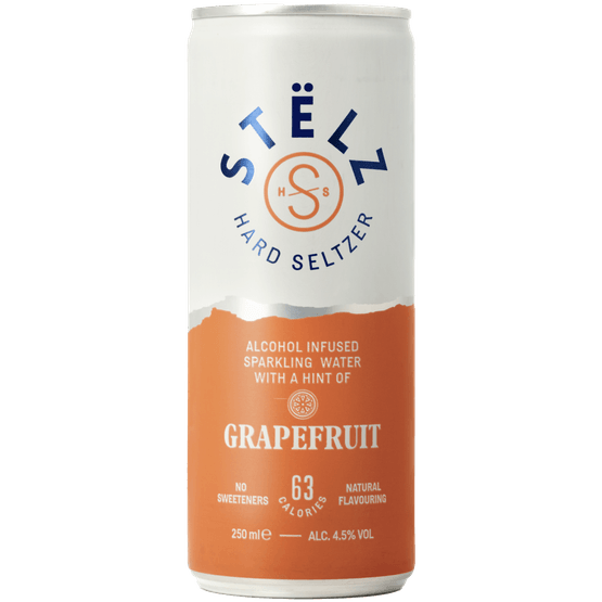 Foto van Hard seltzer grapefruit op witte achtergrond