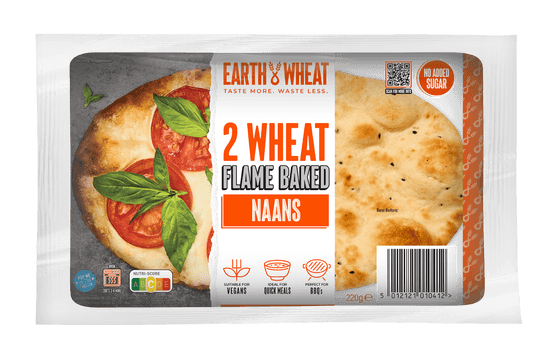 Foto van Plain naan 2 st. op witte achtergrond