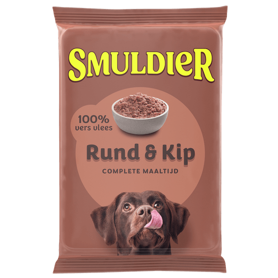 Foto van Smuldier Rund kip op witte achtergrond