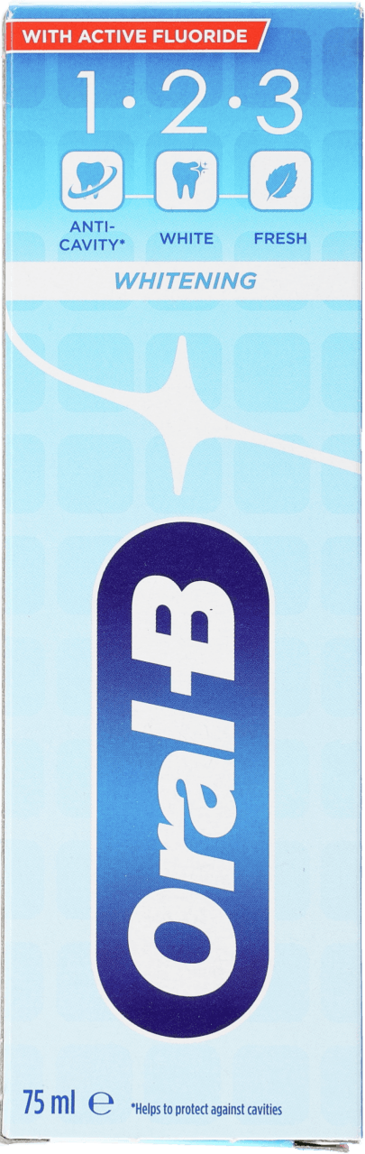 Foto van Oral-B Tandpasta 123 whitening op witte achtergrond