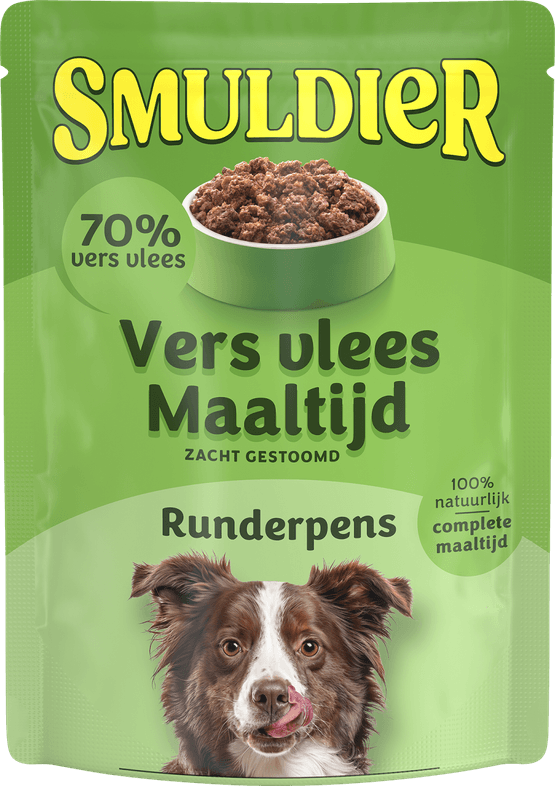 Foto van Smuldier Vers vlees maaltijd pouch kip op witte achtergrond