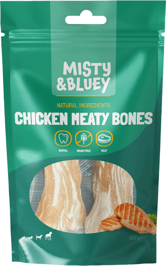 Foto van Misty & Bluey Hondensnacks chicken meaty bones op witte achtergrond