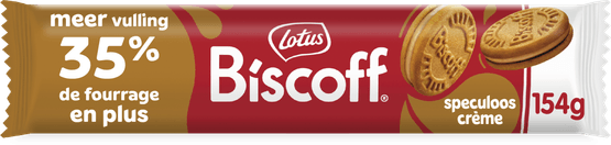 Foto van Lotus Biscoff speculoos creme op witte achtergrond