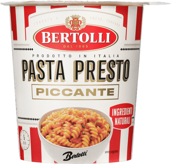 Foto van Bertolli Pasta presto piccante op witte achtergrond