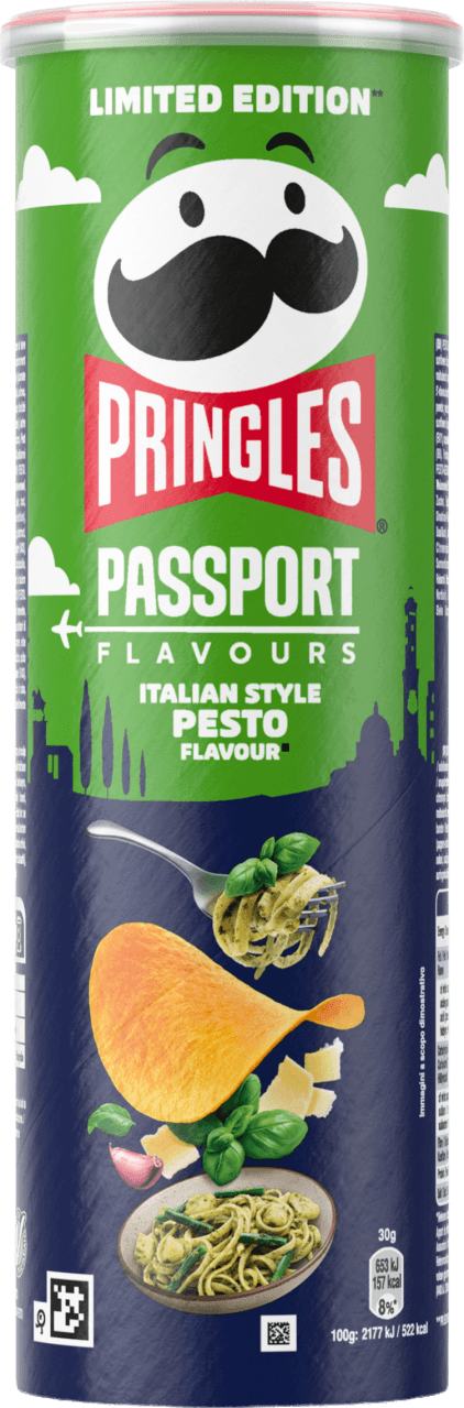 Foto van Pringles Chips italian style pesto op witte achtergrond