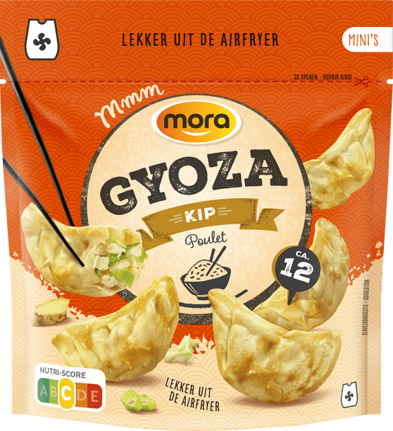Foto van Mora Gyoza kip 12 st. op witte achtergrond