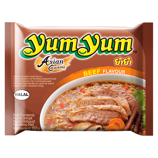 Foto van Yum Yum Noodles rund op witte achtergrond