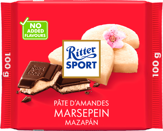 Foto van Ritter Sport Chocolade met marsepein op witte achtergrond