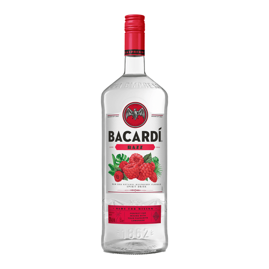 Foto van Bacardi Rum razz op witte achtergrond