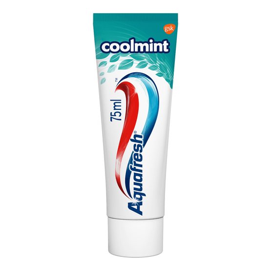 Foto van Aquafresh Tandpasta coolmint op witte achtergrond