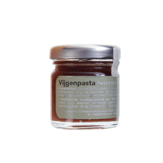 Foto van Vijgen confituur op witte achtergrond