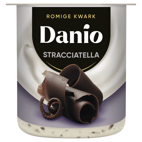 Foto van Danio Romige kwark stracciatella op witte achtergrond