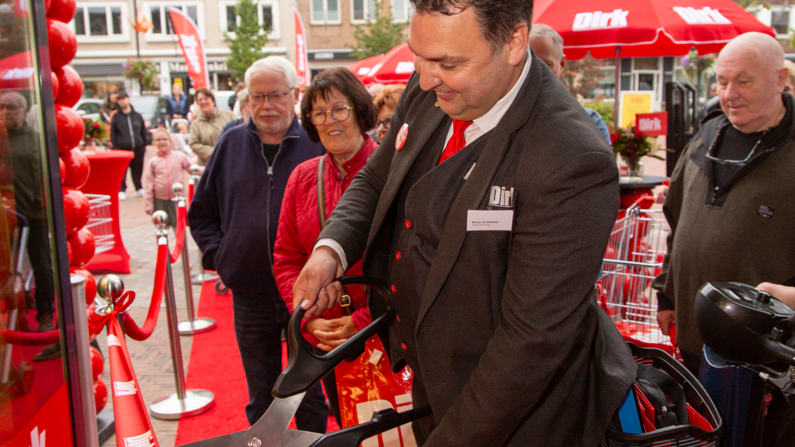 Foto lintje doorknippen