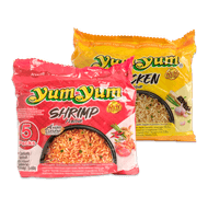 YumYum noodles Foto van YumYum noodles