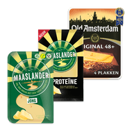 Maaslander of Old Amsterdam kaasplakken Foto van Maaslander of Old Amsterdam kaasplakken