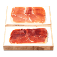 1 de Beste Jamon Serrano of prosciutto crudo gedroogde ham Foto van 1 de Beste Jamon Serrano of prosciutto crudo gedroogde ham