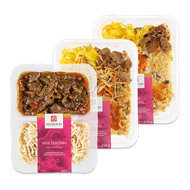 Foto van Padifood beef teriyaki, bami of nasi speciaal